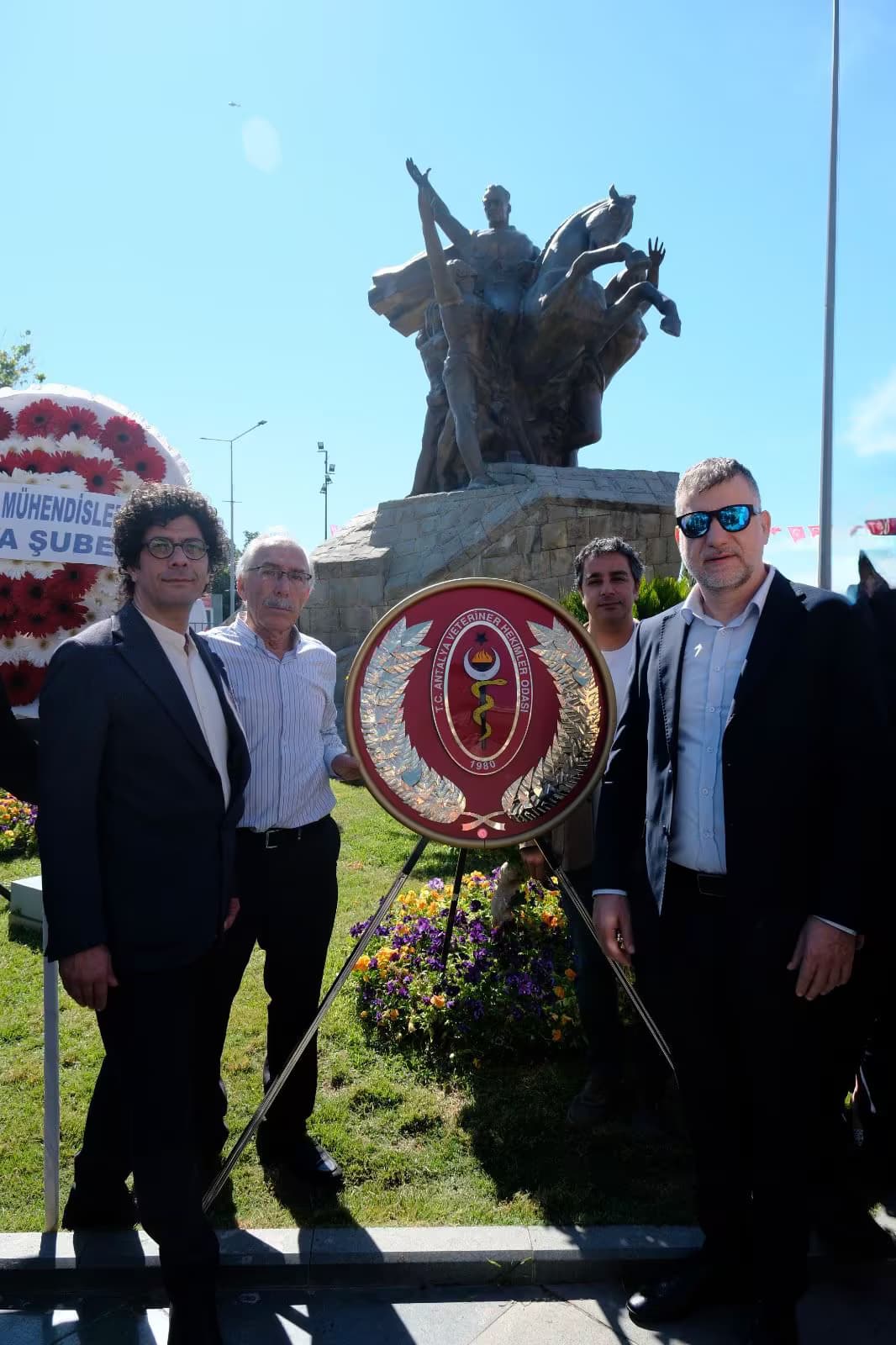 19 Mayıs Atatürk'ü Anma, Gençlik ve Spor Bayramı Çelenk Töreni